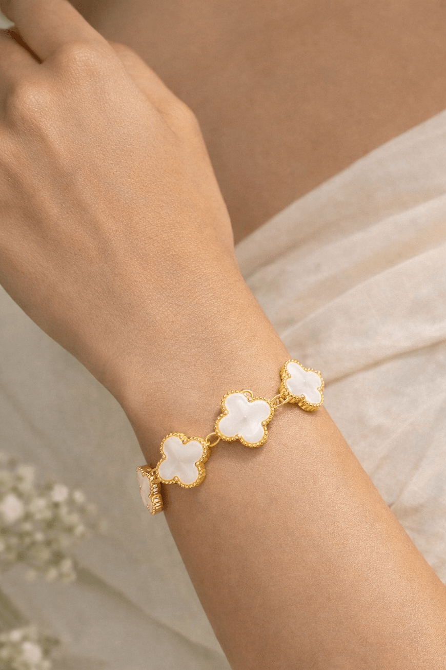 White Clover Bracelet for Women | Anti - Tarnish Waterproof Gold - Plated 5 - Motif Chain Bracelet - Anamora
