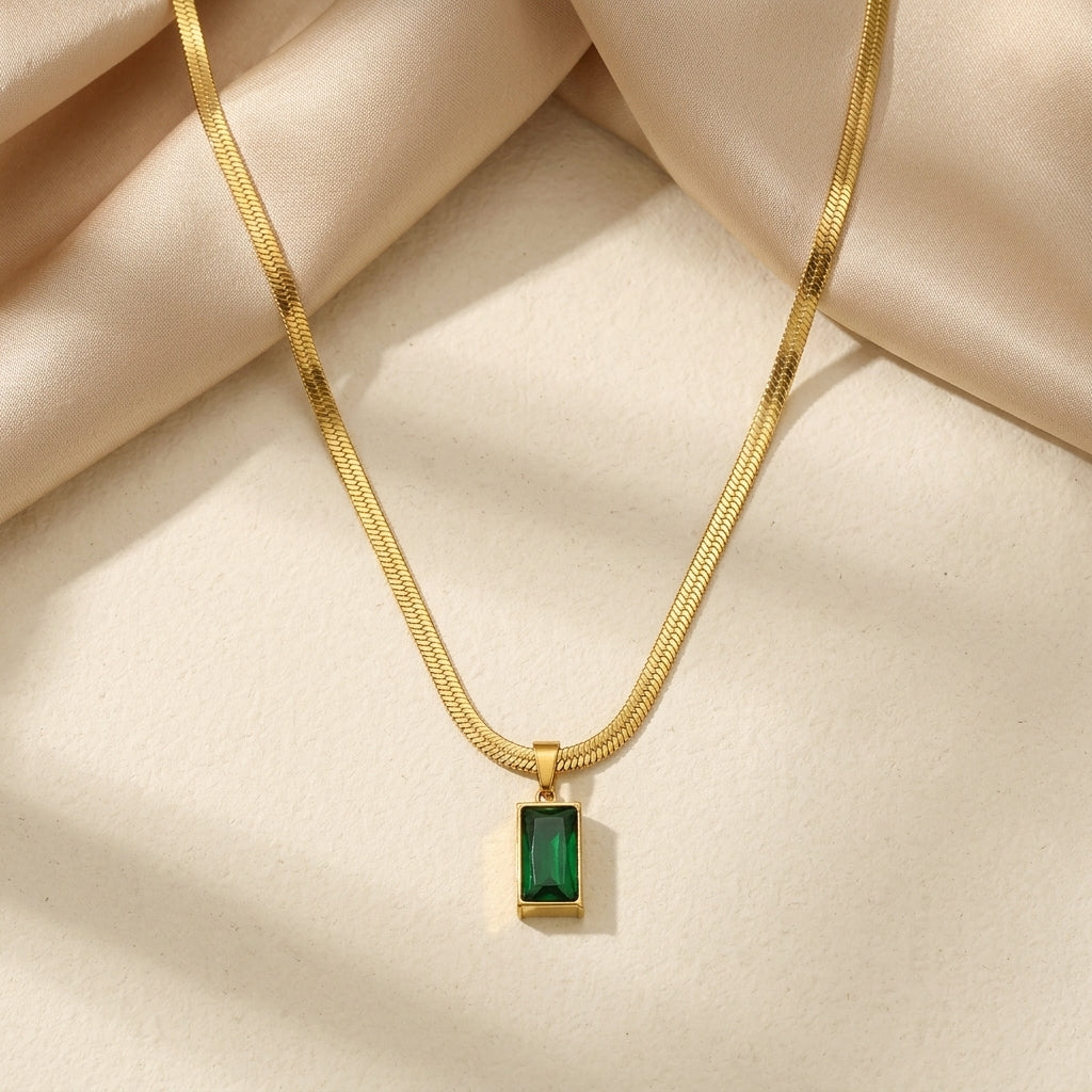 Green Flag Energy Necklace 💚 | Anamora Anamora