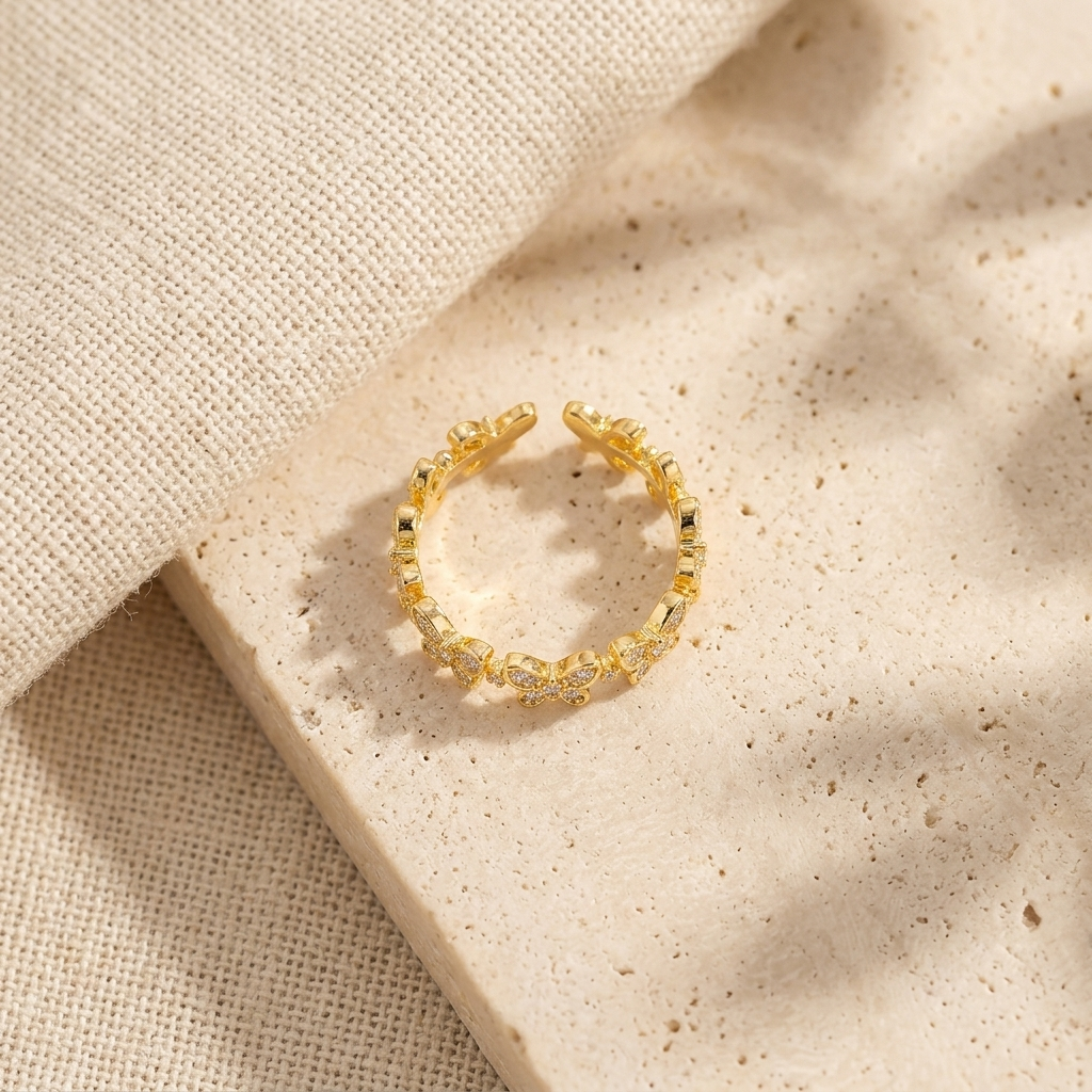 Pretty Girl Things Ring x Anamora Anamora