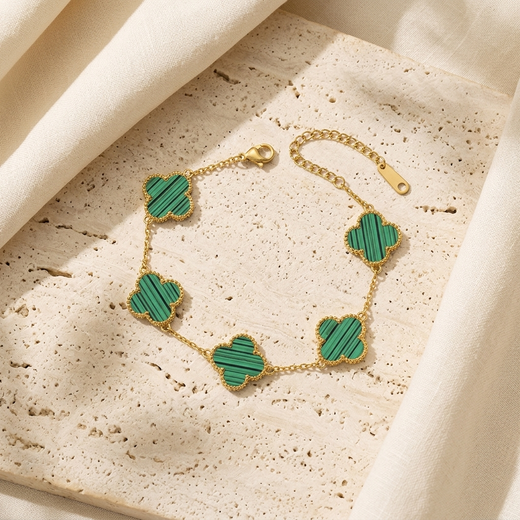 Clover Crush Bracelet x Anamora