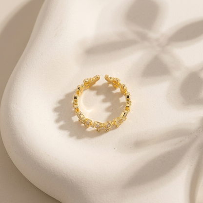 Pretty Girl Things Ring x Anamora Anamora