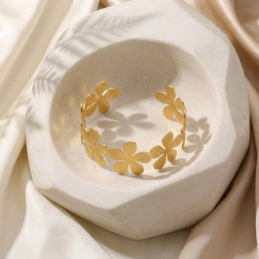 It's Giving Garden Girl Cuff x Anamora Anamora