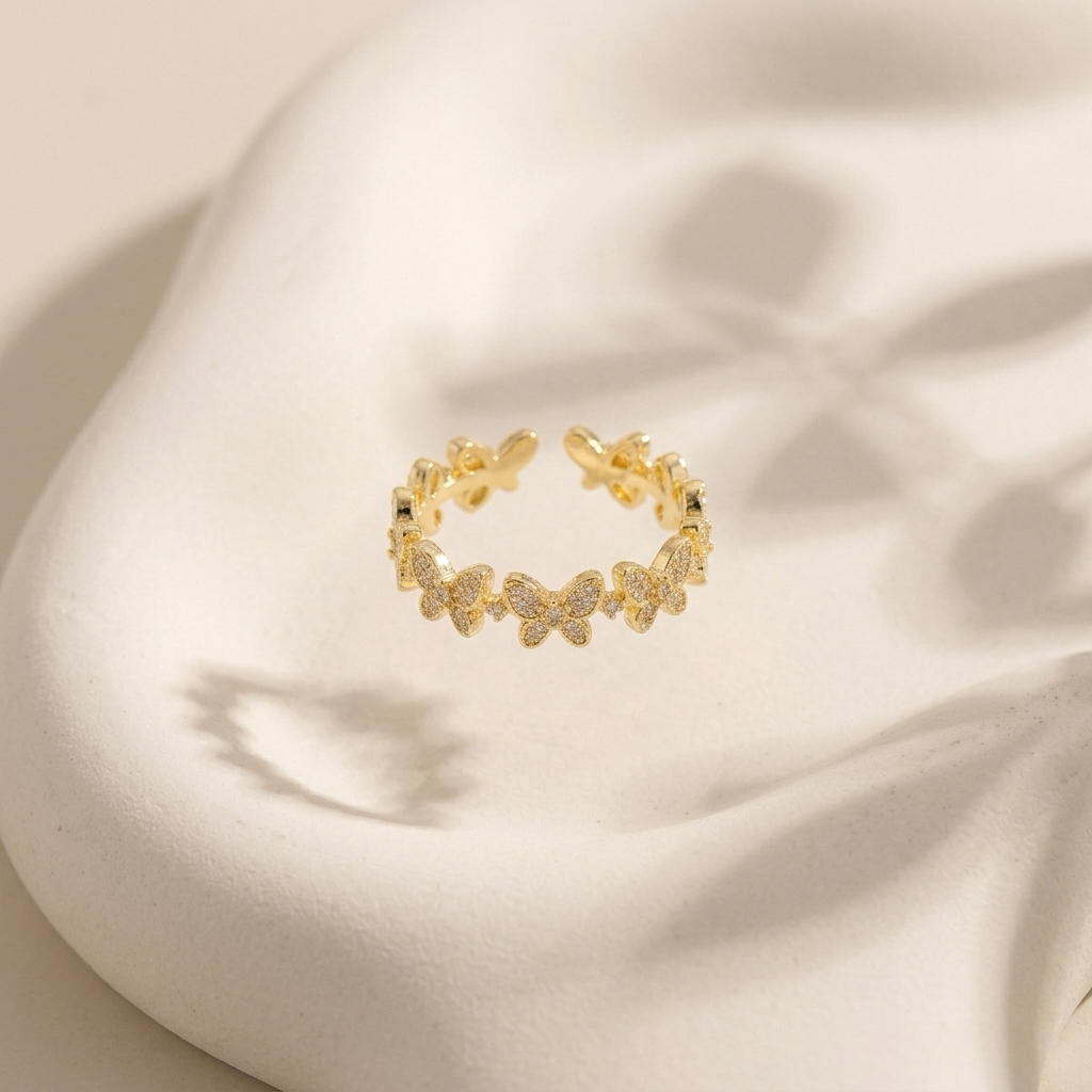 Pretty Girl Things Ring x Anamora Anamora